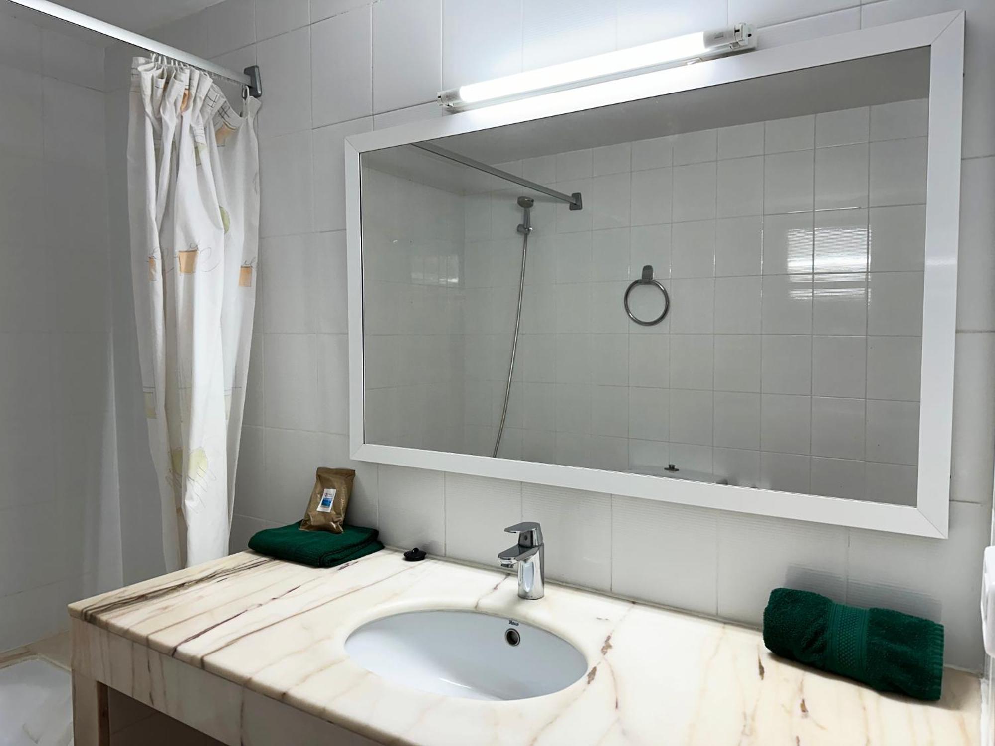 Apartaments Golf Mar Pals Bagian luar foto