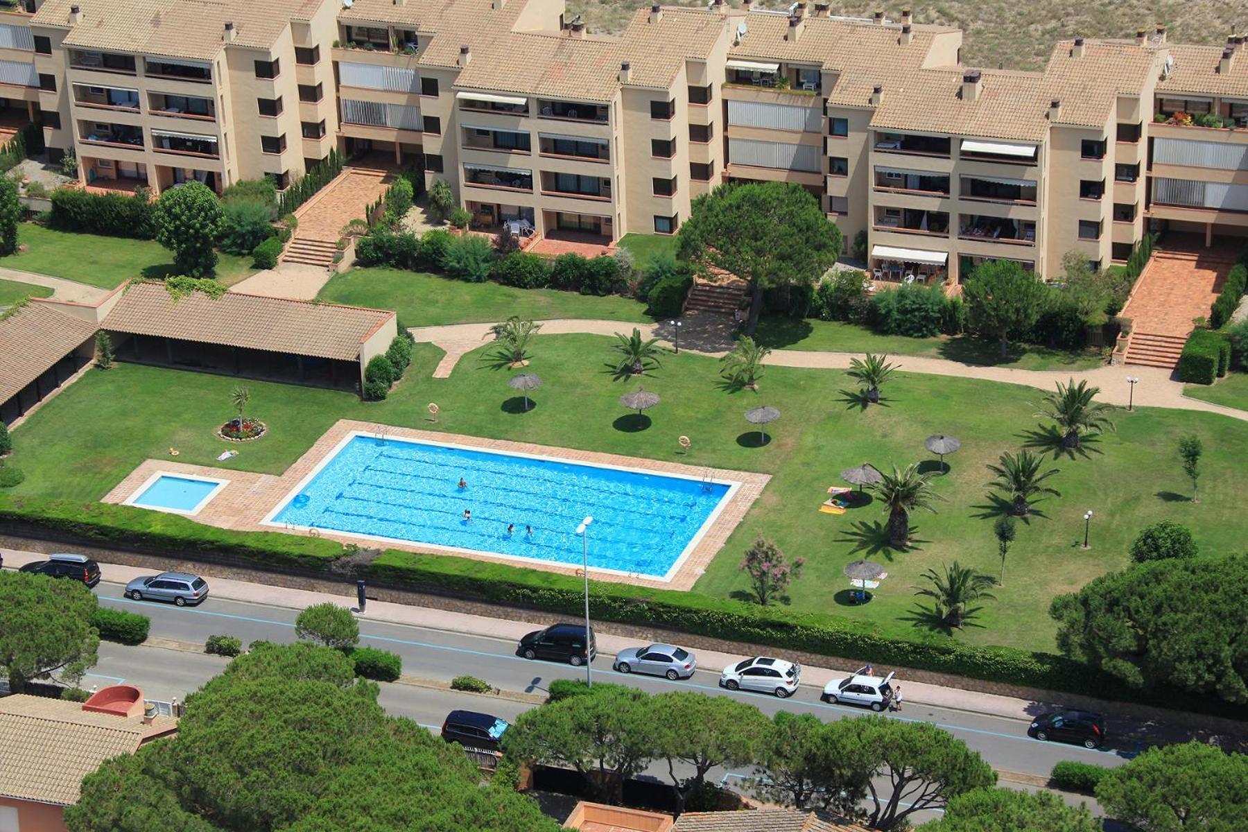 Apartaments Golf Mar Pals Bagian luar foto